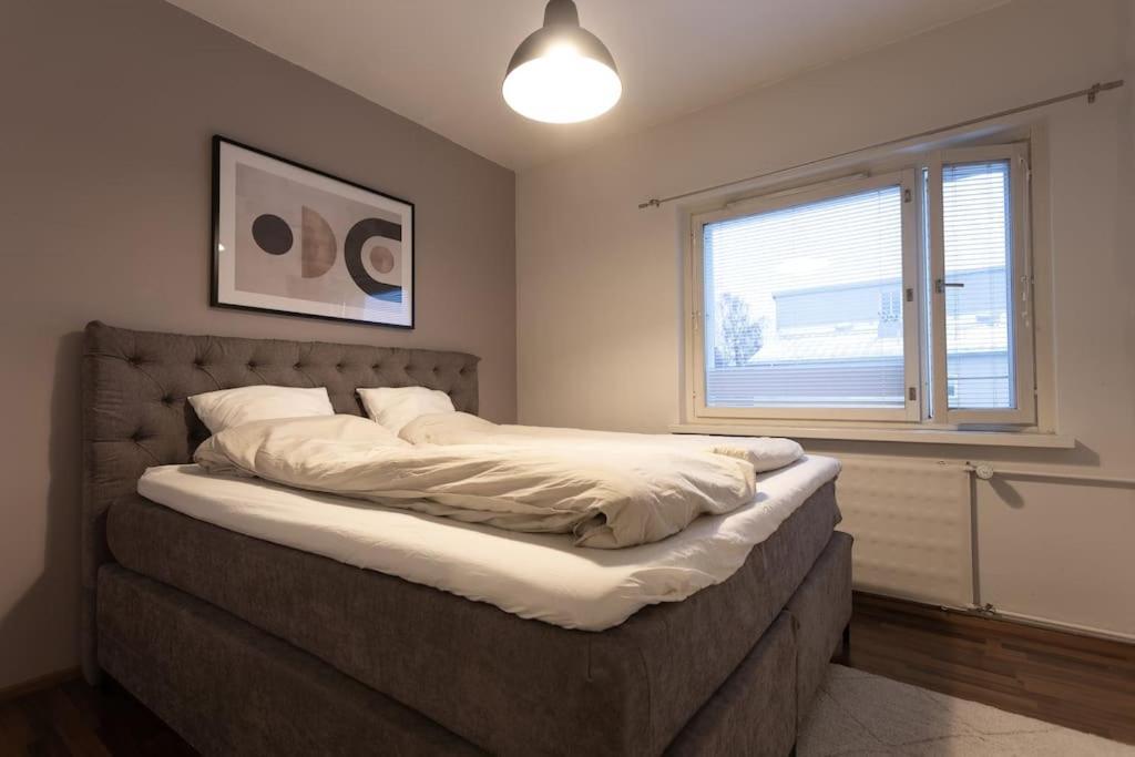 Apartamento Tilava Huoneisto Helsingissa Helsinki Exterior foto